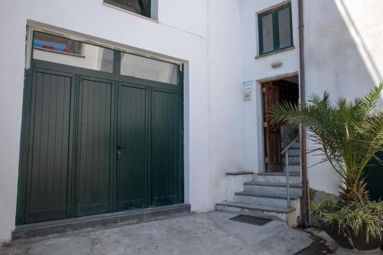 Suitevesuvio Sorrent Exterior foto
